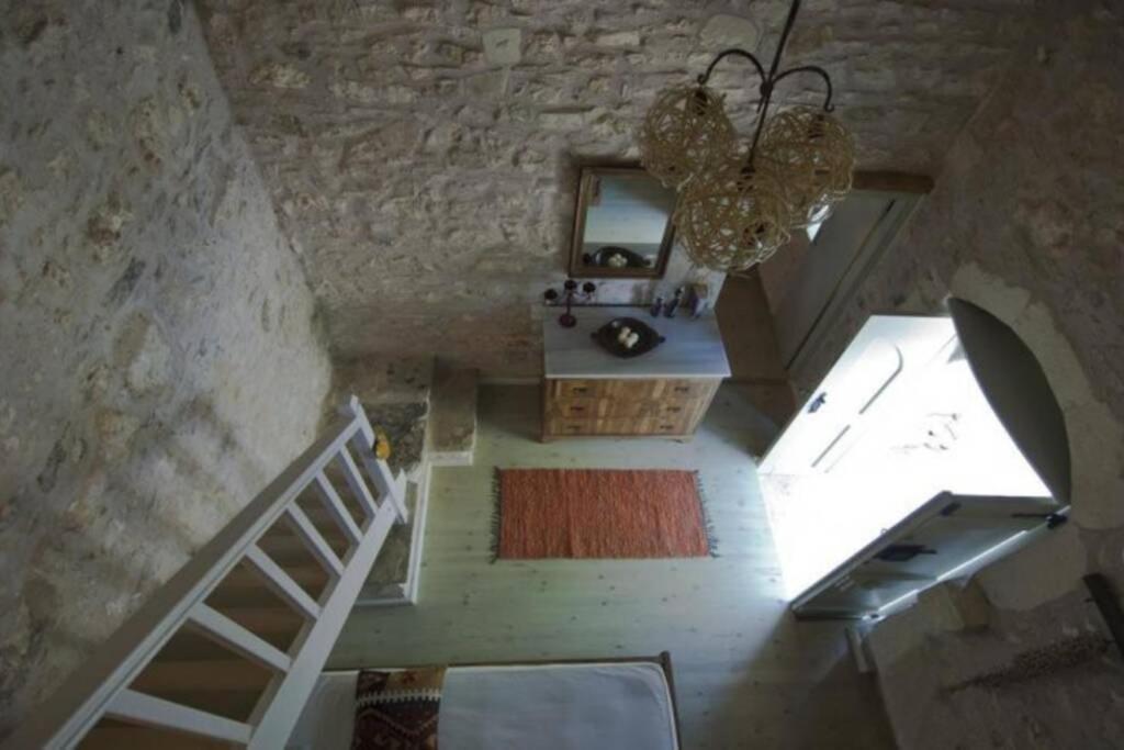Critamo Cottage Gavalochori Eksteriør bilde
